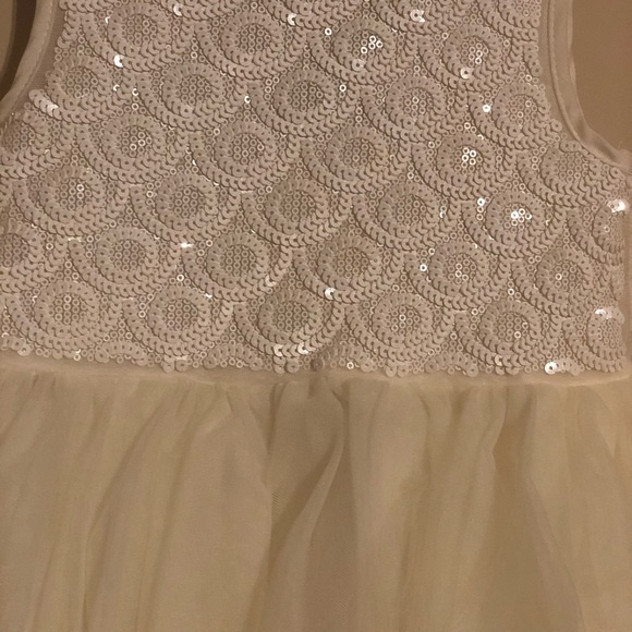 h&m special occasion dress - Picture 2 of 4